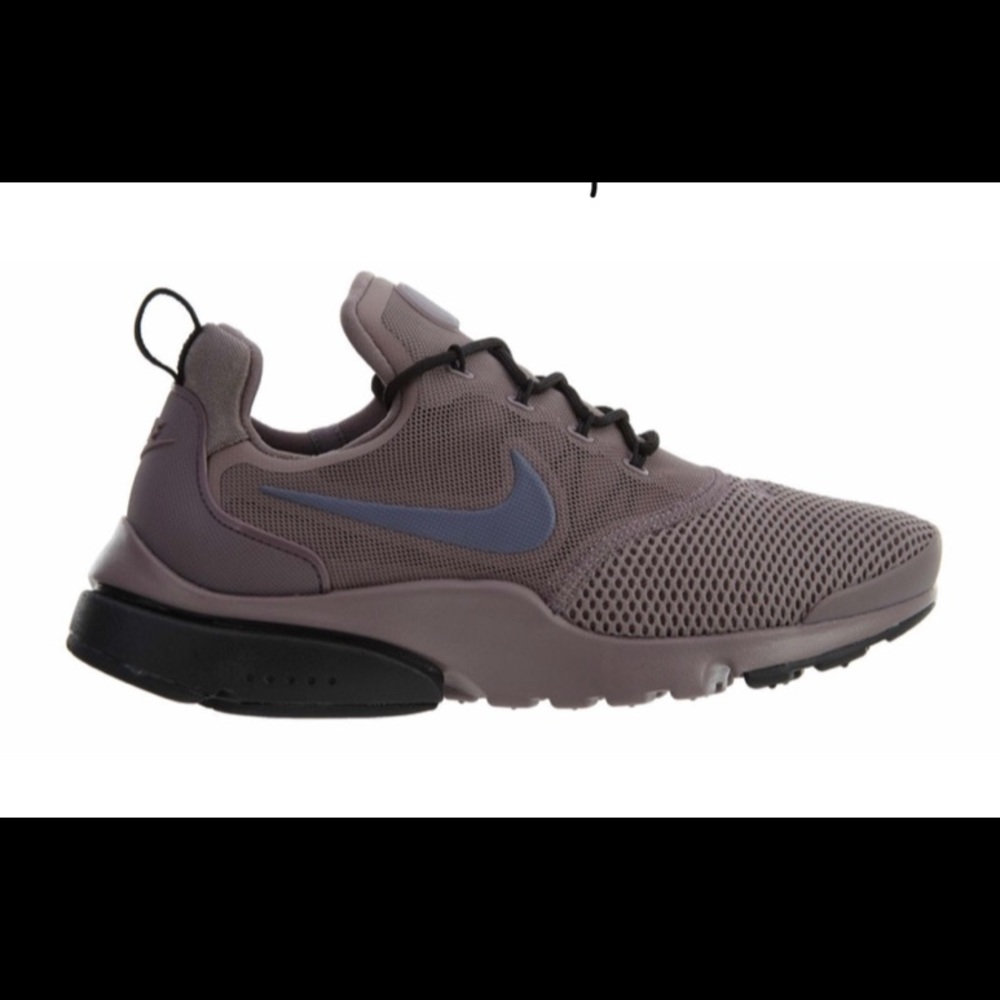 Nike Woman’s Presto Fly